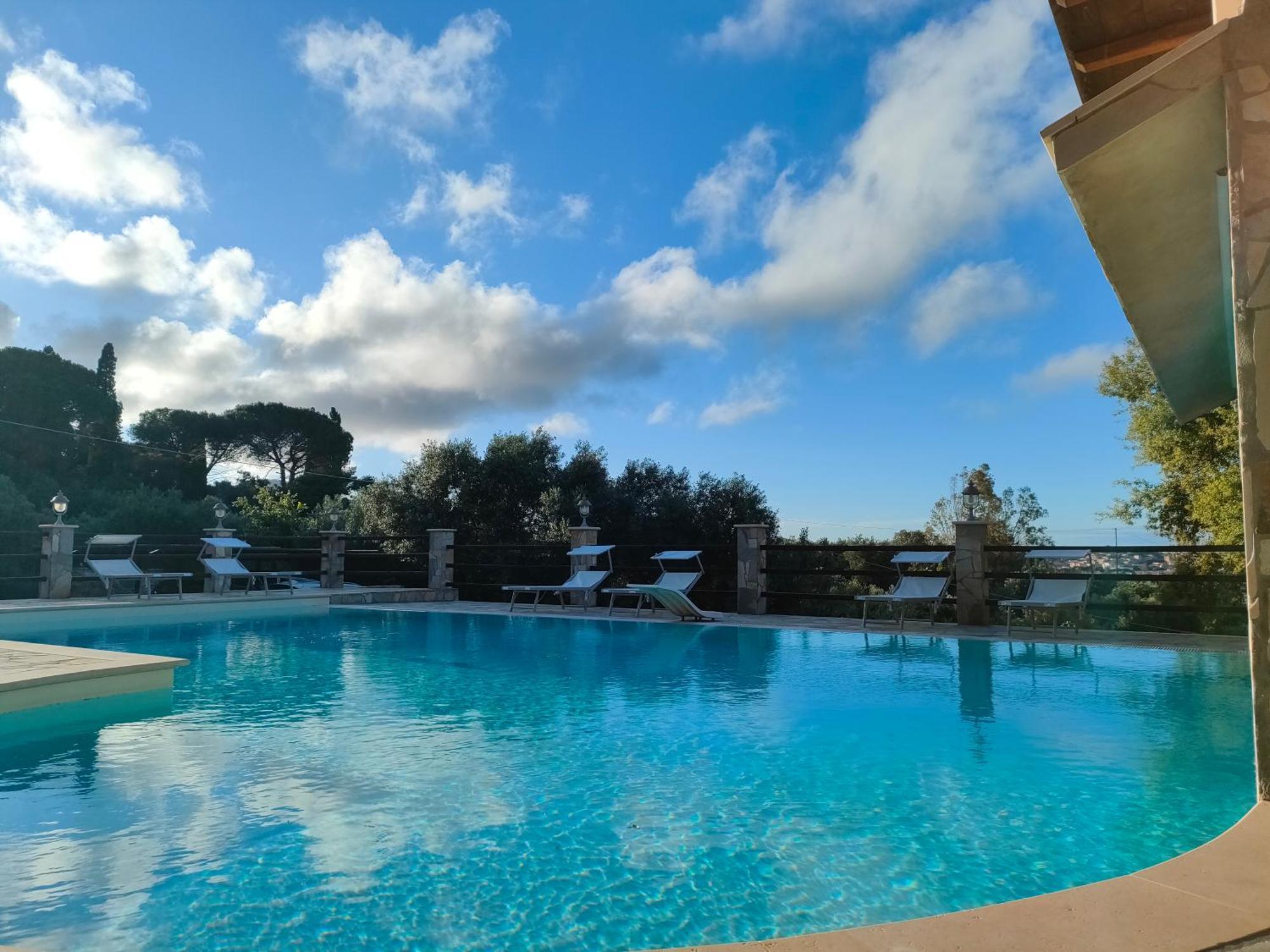 Casa Del Duca Portoferraio Apartment Luaran gambar